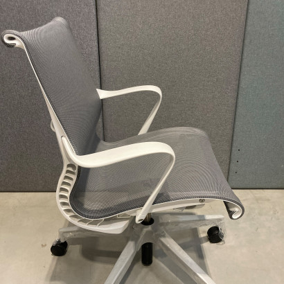 NYSKICK - Kontorsstol Herman Miller Setu