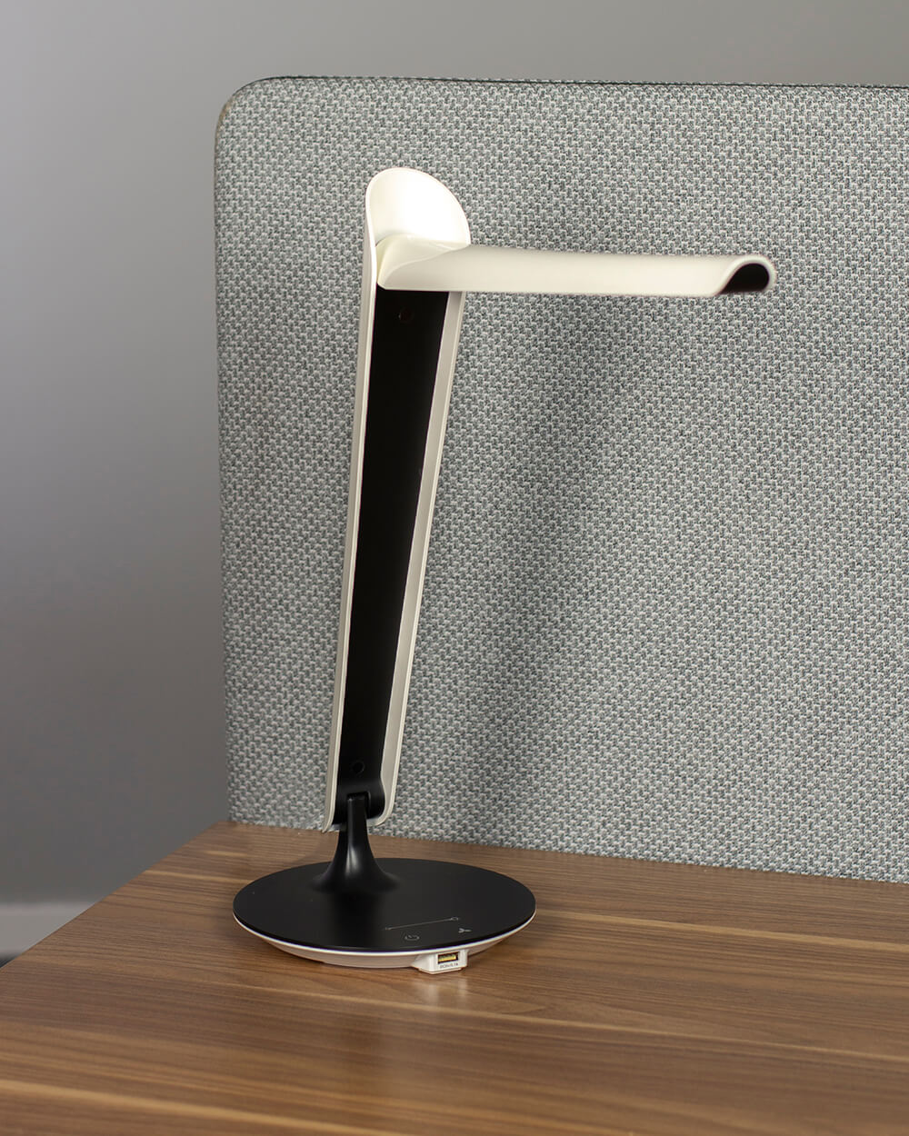 Schreibtischlampe mit Klappbar, Tulip USB-Ladefunktion LED -